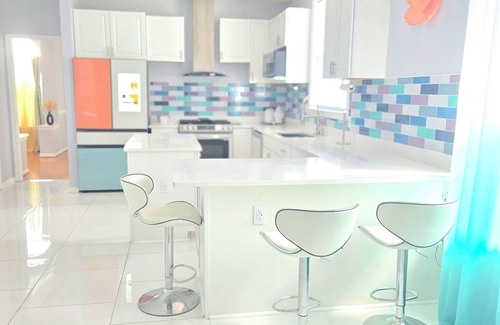 Upper Marlboro Casa | The Mirror .nSpacious & Luxury 4-bedroom house in charming Upper Marlboro/DMV