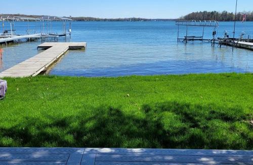 Middleville Casa | The Mitten Lake Escape