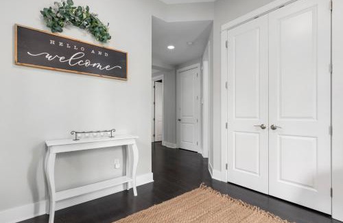 Middleville Casa | The Mitten Lake Escape
