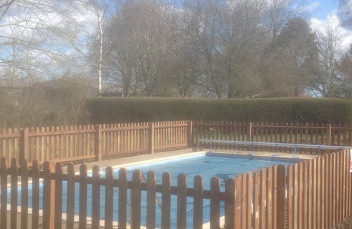 Redisham Casa | La casa del foso, Suffolk, Reino Unido