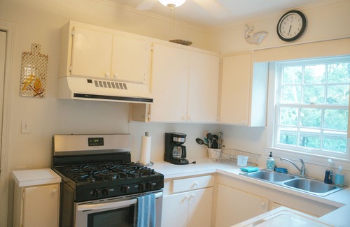 Fondren Casa | Mockingbird House 3 Bedroom, 2 Bath home in North Fondren