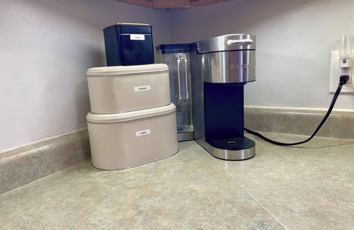 Sioux Falls Casa | The Modern Bungalow, Near DTSF, Dog Friendly, Private Sauna