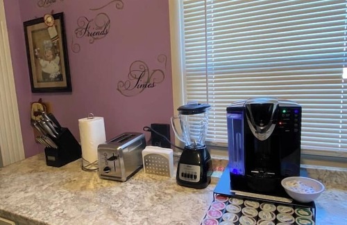 Erie Casa | Fully furnished 2BR- Perfect for Long-term stays! ☕️
