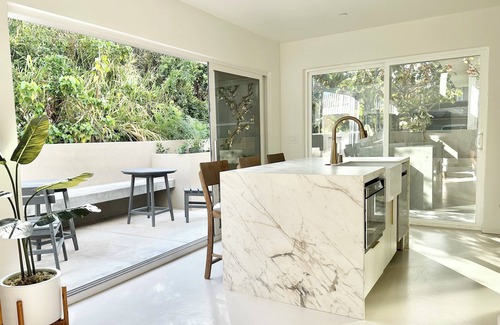Kailua Casa | The Modern Kailua Beach House