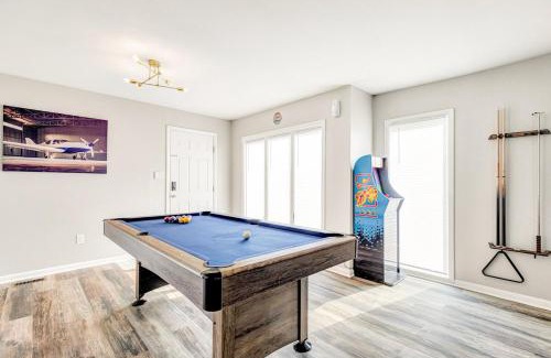 Quinton Casa | The Modern Mile High! Aviator's Lookout in Quinton!