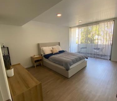 Sherman Oaks Apartamento | The Modern Nest