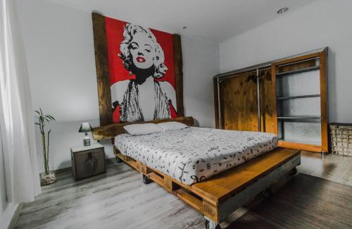 Machico Apartamento | The Modern & Recycled House