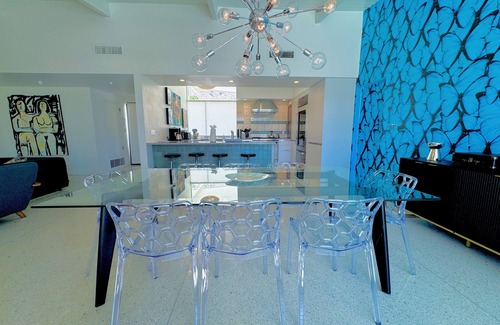 Vista Las Palmas Casa | The Modern Rose - Vista Las Palmas Mid-Century Mod Stunning Design