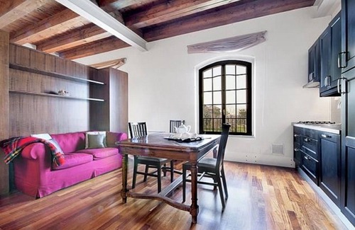 Molina Apartamento | EL APARTAMENTO MILL (en el famoso edificio Molino Stucky. Con una vista de la canal)