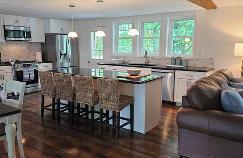 Fly Creek Casa | The Monarch - Private Setting, Heated Pool, 6 Bedroom, New Build. 6 min to CDP