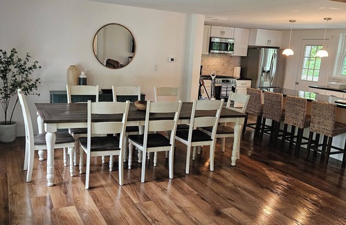 Fly Creek Casa | The Monarch - Private Setting, Heated Pool, 6 Bedroom, New Build. 6 min to CDP
