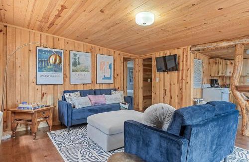 Custer Casa | The Monet- BHBungalows #1