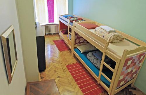 Liberty Avenue Hostal | The Monk's Bunk Kaunas