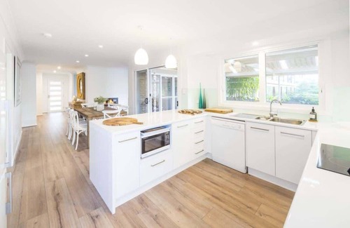 Mollymook Casa | The Mook, a stunning property in the prime location of Mollymook