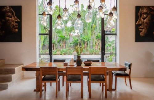 Mas Villa | The Moon villa