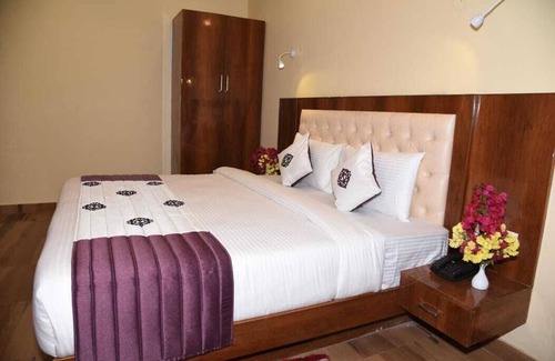 Shimla Hotel | The Moonlake B&B