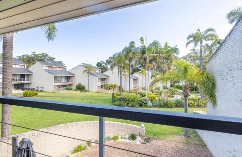 Soldiers Point Casa | The Moorings 23 4 Cromarty Rd air con pool and waterfront