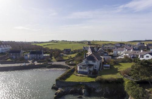 Cemaes Bay Casa | The Moorings