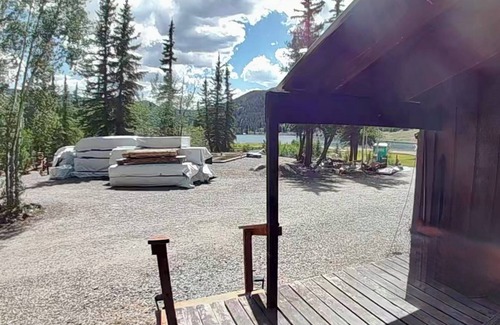 Lake City Cabina | The Moose Goose Cabin by the Lake at Lake San Cristobal