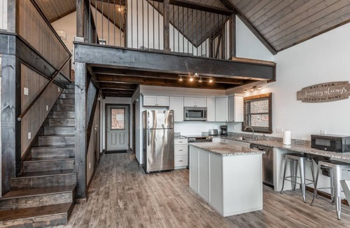 Ponca Condominio | The Morning Glory Cabin - Tree-top Getaway