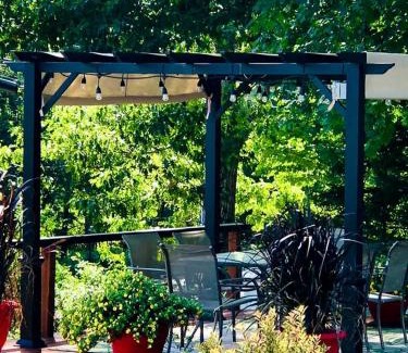 Lincolnville Casa | The Mount Battie Inn near Penobscot Bay, Maine