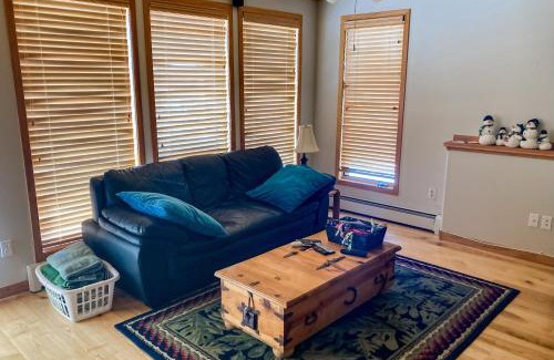 Florissant Casa | The Mountain Artist's Retreat