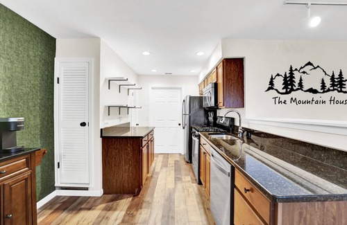 Vernon Condominio | The Mountain House