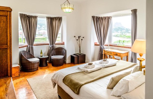 Muizenberg Cama Y Desayuno | The Muize