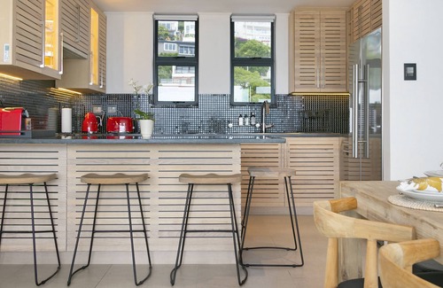 Three Anchor Bay Apartamento | The Murex 3 Bedroom-Serviced Apartment