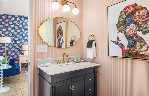 Warm Sands Hotel | The Muse Hotel | Palm Springs | Pool, Hot Tub, Kitchen, Private Yard | Suite 8