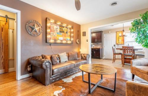 Elm Hill Acres Casa | The Musicians Cottage by Stay Local Nashville