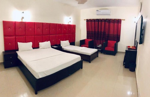 Clifton Casa | The Muslim Guest House
