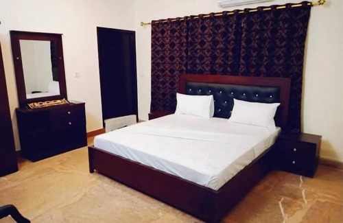 Clifton Casa | The Muslim Guest House