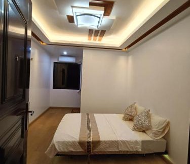 Almeria Cabina | The Mustard Casita