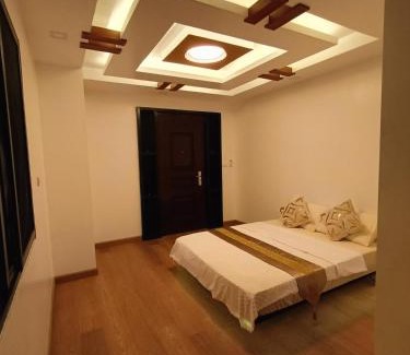 Almeria Cabina | The Mustard Casita