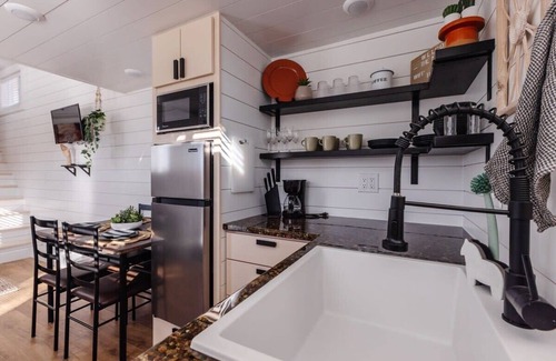 Apple Valley Apartamento | The Narrows Tiny Home