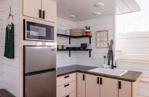 Apple Valley Apartamento | The Narrows Tiny Home