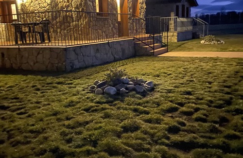 Manzanal de los Infantes Cabaña | El Naval de la Parra. Casa Rural 1
