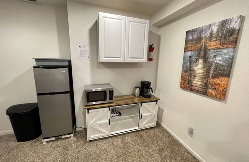 Nederland Casa | The Ned Nest - Private Suite - Pool Table / Fireplace / 3 Beds + Large Sectional