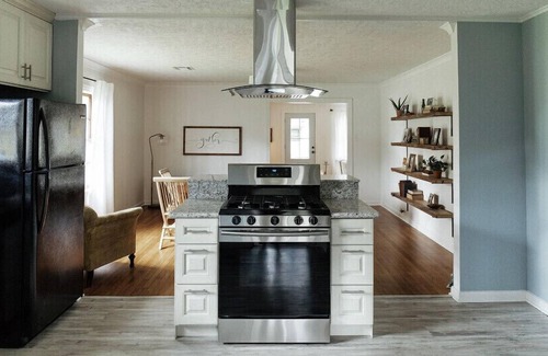 Lake Charles Casa | The Nellie Rose House - BOHO DESIGN DOWNTOWN