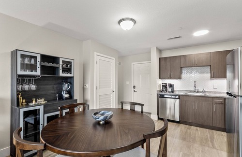 Tuscaloosa Condominio | The Nelson 1st Floor Riverfront Condo with Pool & Gym Access