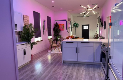Central Gardens Casa | The Neon Nest: Retro Chic 4BR Home in Cooper Young