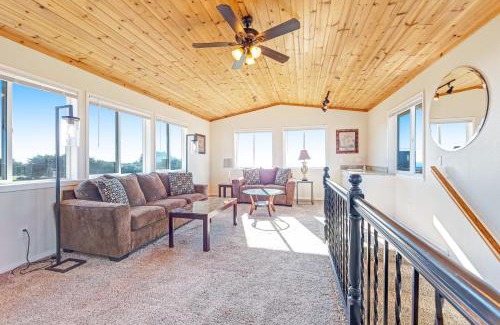 Fort Bragg Casa | The Neptune House