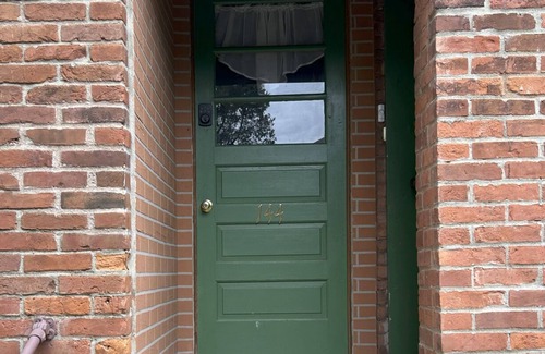 Xenia Casa | The Nesbitt House - Suite 144