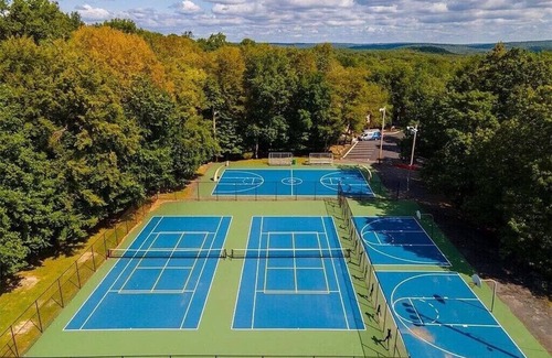 East Stroudsburg Casa | The Nest and Nook in The Poconos! 10 Min to Major Highways to NY, NJ