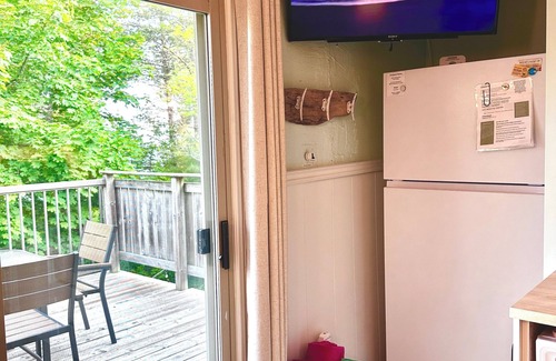 Zurich Cabaña | The Nest at The Beach House on Lake Huron Guest suite, family getaway