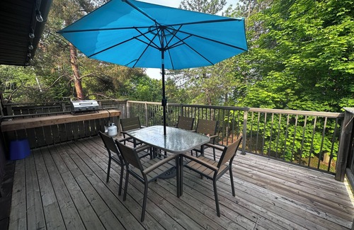 Zurich Cabaña | The Nest at The Beach House on Lake Huron Guest suite, family getaway