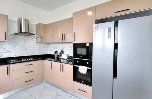 Bamburi Apartamento | The NEST, beachfront apartment in Nyali