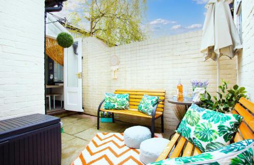 The King's Mile Casa | The Nest Canterbury -Central-Ultra WIFI