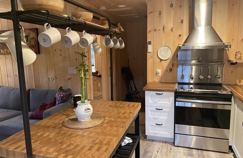 Oak Bluffs Apartamento | The Nest, Comfortable, Cozy and Convenient